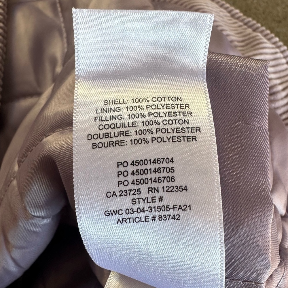 Aritzia TNA Carlaw Vest in Lavender Purple Size Medium Corduroy Ribbed Quilted - Picture 7 of 11